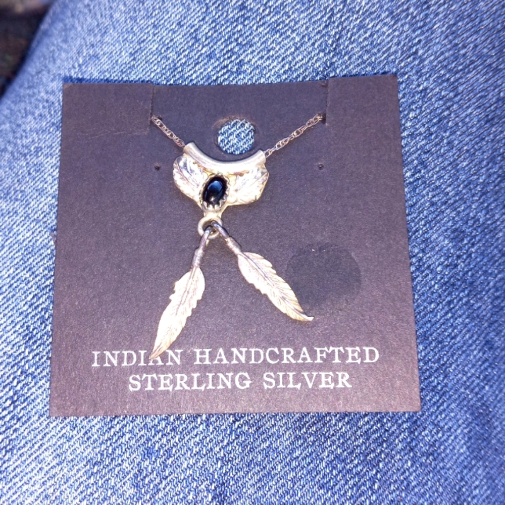 Handcrafted Necklace 🪶